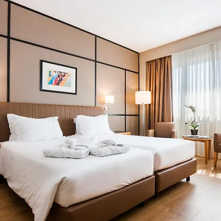 Hotel Portus Cale 4*