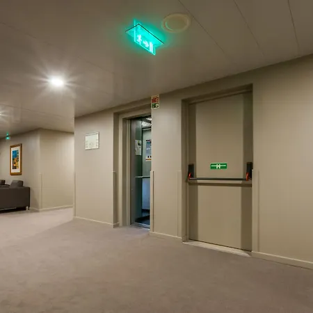 Portus Cale 4* Porto