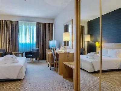 ポルトゥス カレ ホテル 4*
