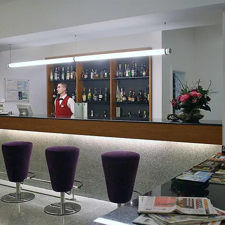 酒店 波图斯卡尔酒店 4*