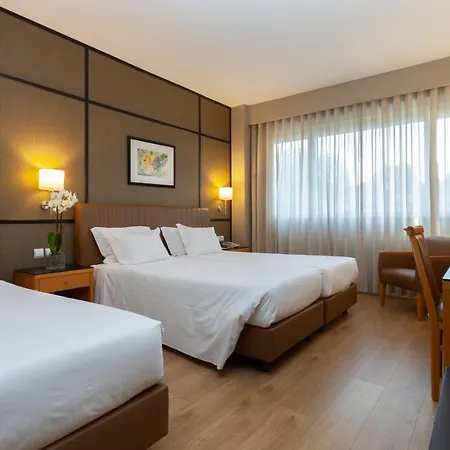 Hotel Portus Cale 4*