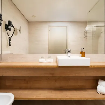 Portus Cale Hotel 4*