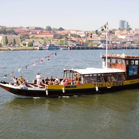 Portus Cale فندق 4*
