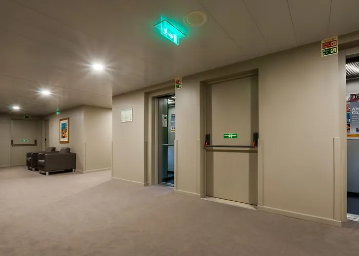 Portus Cale 4* Oporto