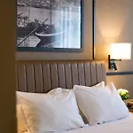 ポルトゥス カレ ホテル 4*