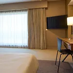 ポルトゥス カレ 4*